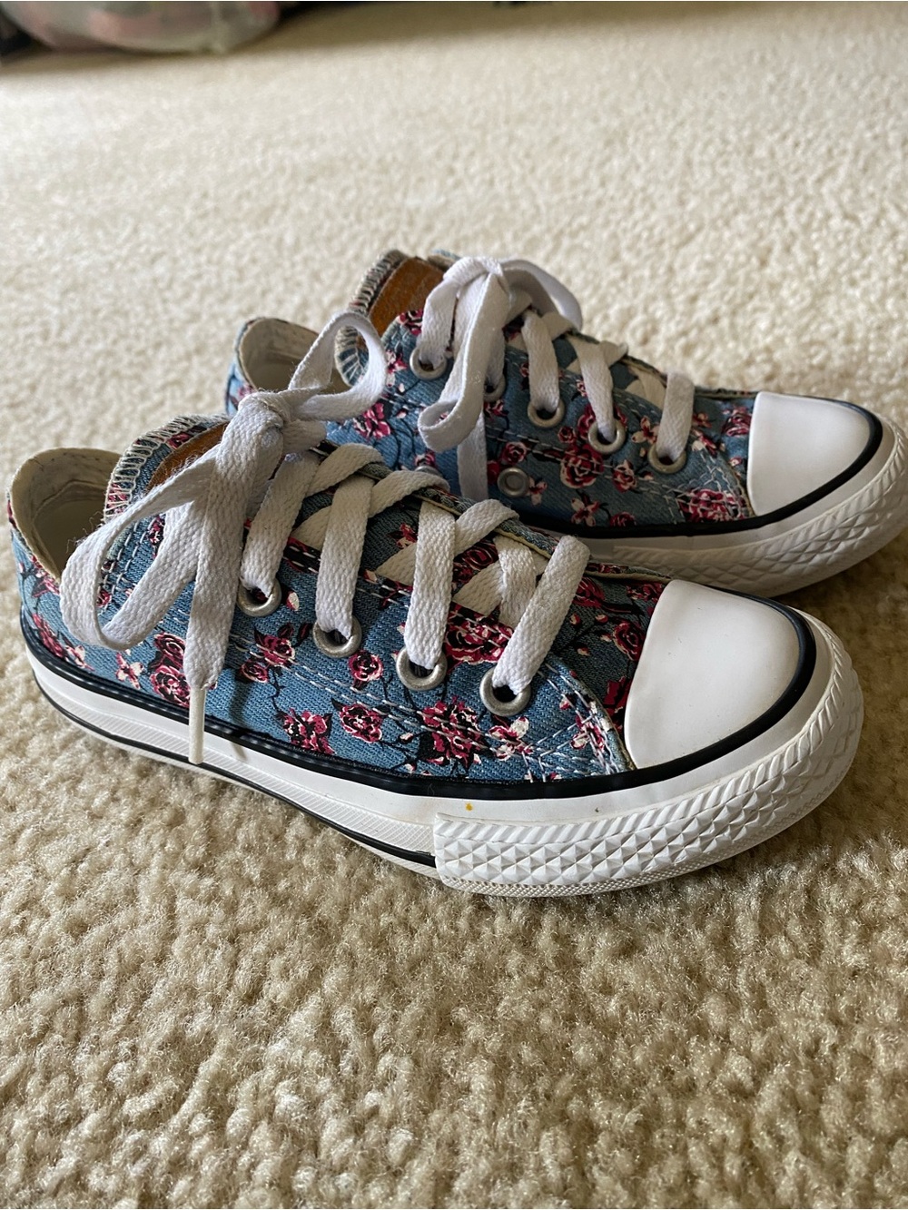 Kids Converse Chuck Taylor All Star Floral Low-Top Canvas Sneakers - Blue